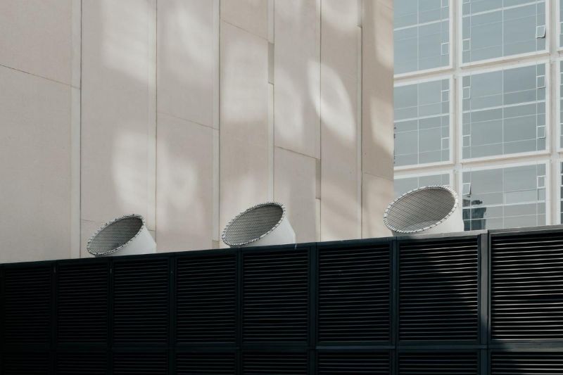 Salidas de ventilación sobre una cubierta